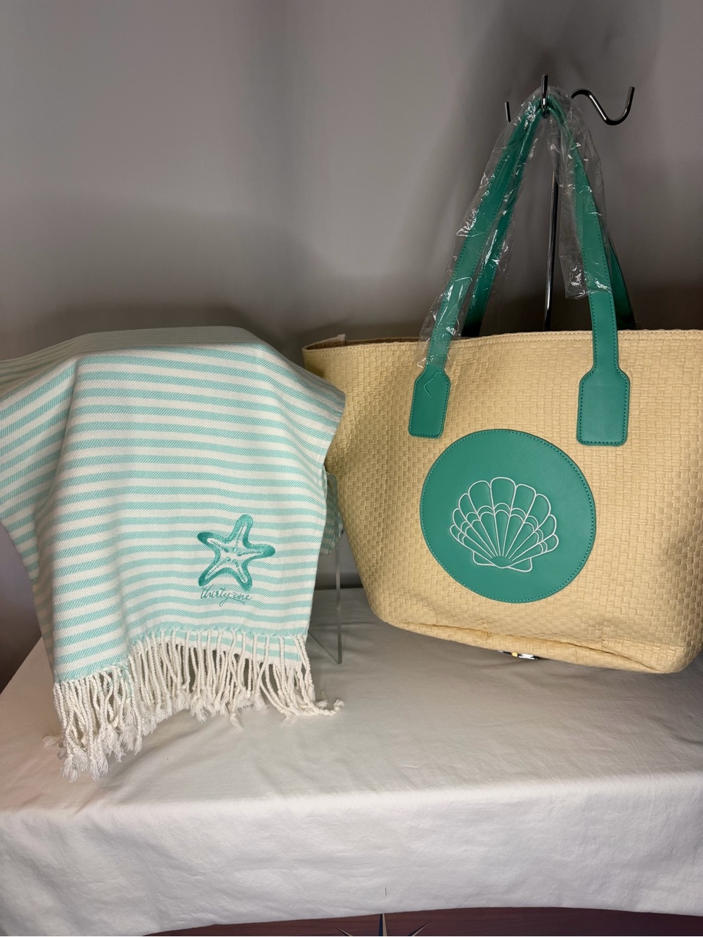 Turquoise Strip-Accent Beach Towel & Matching Tote